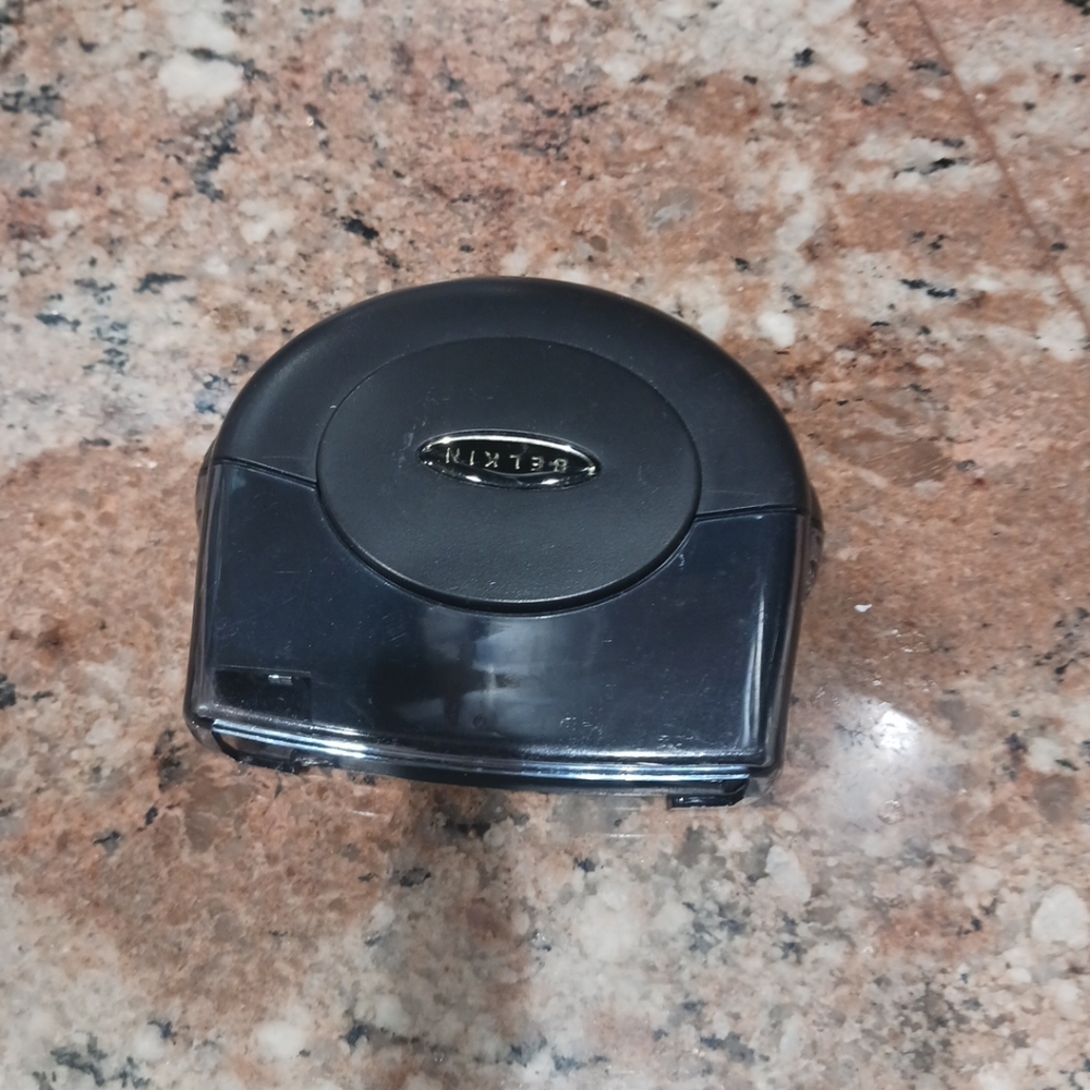 Belkin USB 4 Port Switch Box- F1U200